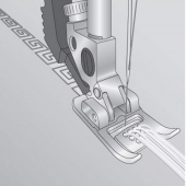 Pfaff Kordonlama Ayağı 9 Delikli thumbnail 2