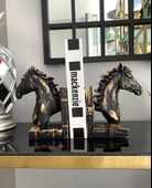 Kitap Tutucu At Tasarımlı - 1