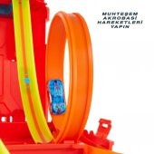 Hot Wheels Track Builder Benzin Bidonu Akrobasi Seti, Akrobasi ve Yarış Maceraları Için Pist Inşa Seti, Oyuncak Araba ve Pist Saklama Kutusu, Diğer Setlere Bağlanabilir, 6 Yaş ve Üzeri HDX78 - 4