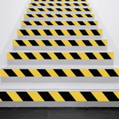 Yer İşaretleme Bandı Pvc Emniyet Zemin İkaz Bant 48 mm x 30 MT thumbnail 3