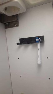 Tutucu Diş Fırçası / ZahnbürstenhPlastik Aparat - 1