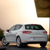 Seat Leon 3 2013-2020 Arka Plaka Aydınlatma Lambası Halojen 1K8943021 - 2