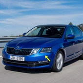 Skoda Octavia 3 Makyajlı 2017-2020 Sol Ön Far Yıkama Kapağı 5E0955109E - 1