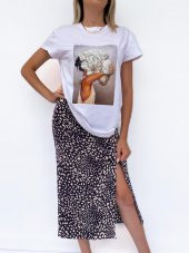 Kadın Beyaz Çiçek Baskılı Basic Beyaz Tshirt - 1