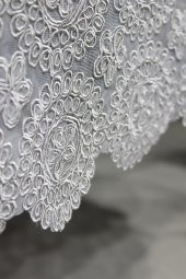 Papatya Kordone Tek Masa Örtüsü Gri thumbnail 12