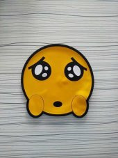 Emoji Üzgün Torpido Üstü Kaydırmaz Ped - 1