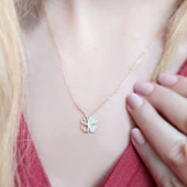 Kadın Gümüş Taşlı Yonca Kolye thumbnail 3