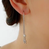 Vaoov 925 Ayar Gümüş Harfli Sallantılı Küpe thumbnail 4