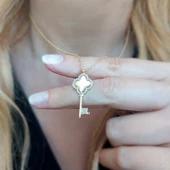 925 Ayar Gümüş Kadın Anahtar Kolye thumbnail 2