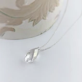 Kadın 925 Ayar Gümüş Swarovski Taşlı Kolye thumbnail 3