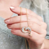 925 Ayar Gümüş Kadın Yunus Balığı Kolye thumbnail 1