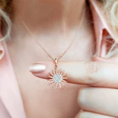 Kadın 925 Ayar Gümüş Güneş Kolye thumbnail 2