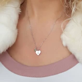 Vaoov Kadın 925 Ayar Gümüş Renkli Taşlı Harfli Kalp Kolye thumbnail 3