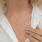 Vaoov 925 Ayar Gümüş İki Harfli ve Taşlı Kolye thumbnail 1