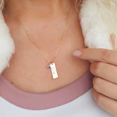 Vaoov 925 Ayar Gümüş Harfli ve Taşlı Plaka Kolye thumbnail 1