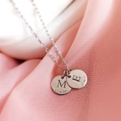 Vaoov 925 Ayar Gümüş Çift Plaka Harf ve Tarih Kolye thumbnail 1