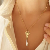 Top Zincirli İsimli Anahtar Kolye thumbnail 3