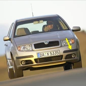 Skoda Fabia 1 2005-2008 Ön Tampon Sol Köşe Bandı Çıtası 6Y0807717B thumbnail 1