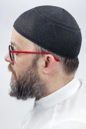 İlmek Dantel Örme Namaz Takkesi - Siyah thumbnail 2