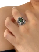 925 Ayar Gümüş Oval Zümrüt Otantik Üst Kalite Kadın Yüzük thumbnail 2