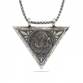 925 Ayar Gümüş Üçgen İçi Açılabilen Osmanlı Arma Muskalık Gümüş Kolye thumbnail 1
