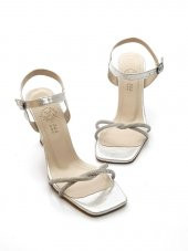 Potinonline K543 Kadın Taşlı Açık Abiye Topuklu Ayakkabı - 4