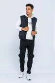 Erkek Regular Fit Bomber Yaka Fermuarlı İçi Polarlı Kapitone Şişme Spor Yelek - 5