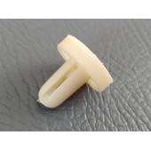 RENAULT 9 PLAKA BAĞLANTI KLİPSİ - PLAKA SUSTASI, PLAKA KLİPSİ R9 - R11 - 1