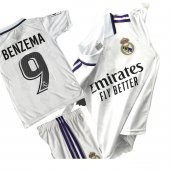 Benzema Real Madrid Forma Takımı Çorap+ Bileklik 4 Parça - 4