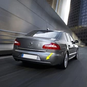 Skoda Superb 2 Sedan 2009-13 Arka Tampon Çeki Demiri Kapağı 3T5807441 - 1