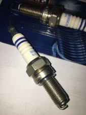 BUJİ UR08CC BOSCH (NGK CR9E) EŞDEĞERİ) PULSAR SPACY CBF150 PCX thumbnail 2