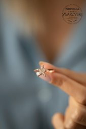 Swarovski Taşlı Yıldız Model Rose Kaplama Gümüş Zirconia Yüzük - 4