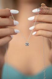 Swarovski Taşlı Dört Taş Model Gümüş Zirconia Kolye - 1