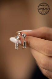 Swarovski Taşlı Çubuk ve Tektaş Model Rose Kaplama Gümüş Crystal Küpe - 3