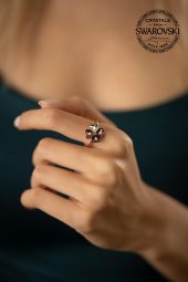Swarovski Taşlı Yonca Model Rose Kaplama Gümüş Crystal Yüzük - 1