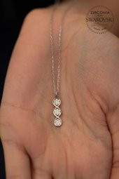 Swarovski Taşlı Üç Taş Model Gümüş Zirconia Kolye - 3