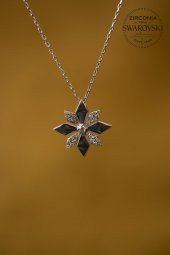Swarovski Taşlı Rüzgar Gülü Model Gümüş Zirconia Kolye - 2