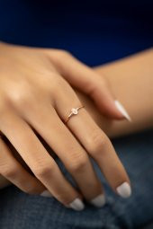 Swarovski Taşlı Fatma Ana Eli Model Rose Kaplama Gümüş Zirconia Yüzük - 3