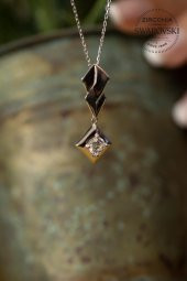 Swarovski Taşlı Şimşek Model Gümüş Zirconia Kolye - 3