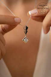 Swarovski Taşlı Şimşek Model Gümüş Zirconia Kolye - 4