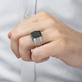 Kare Siyah Oniks Taşlı 925 Gümüş Erkek Yüzük thumbnail 4