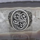 Oyma Desenli Oval Taşsız 925 Gümüş Erkek Yüzük thumbnail 8