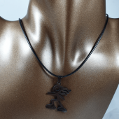 Patenci Kız Figürlü Kolye-Siyah thumbnail 1