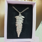 Gümüş Renk 5cm Yaprak Figürlü Kolye - 2