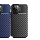 Vendas iPhone 14 Pro Max Uyumlu Karbon Fiber Tasarımlı Kamera Çıkıntılı Darbe Dirençli Kılıf + 5D Cam Ekran Koruyucu - 12