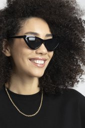 Kadın Siyah Güneş Gözlüğü thumbnail 1