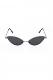 POLO55 Siyah Camlı Metal Çerçeveli Küçük Cat Eye Kadın Güneş Gözlüğü thumbnail 3