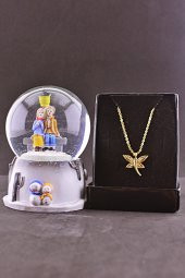 Sevgiliye Sokak Lambası Altında Aşıklar Kar Küresi 9 cm ve Zirkon Taş Kolye Set thumbnail 1