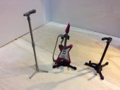 Gitar Standı (1:18 Ölçek) Plastik Aparat - 1