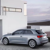 Audi A3 2017-2020 Arka Cam Silecek Kolu Kapağı Silgisi Takım 8V3955407 - 2